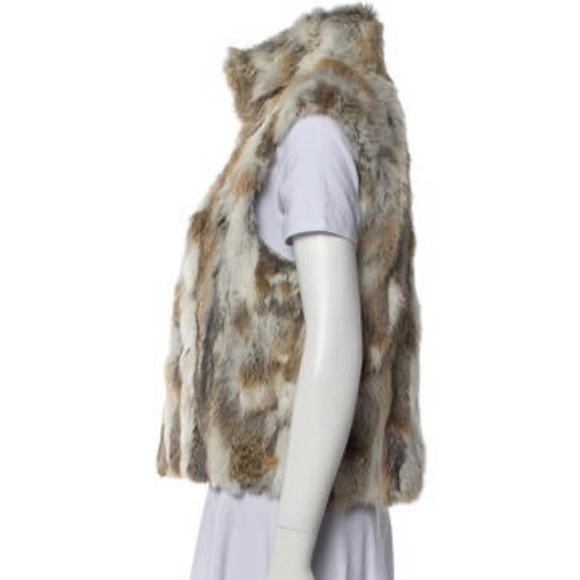 ADRIENNE LANDAU 100% Rabbit Fur Vest In Natural Brown L like new - Picture 16 of 16